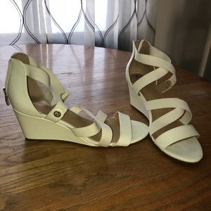 White wedges